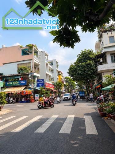 CHỈ TẦM 6.X CÓ NHÀ MẶT TIỀN KHU BÀN CỜ HỌ LÊ - 2 TẦNG 4.2❌13 SẴN DOANH THU
