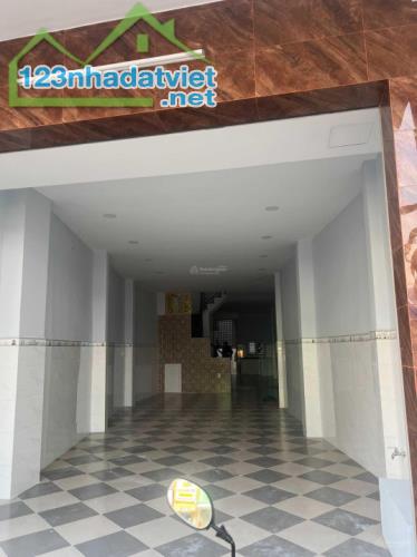 Bán nhà MT Lê Hồng Phong Quận 10 92,4m2 giá 29,5 tỷ - 2