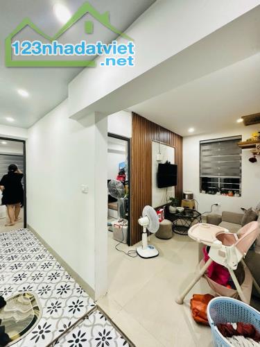 Bán Nhà Thịnh Hào 1. Đống Đa. 8 Tầng Thang Máy. Lô Góc. Ô Tô. DT 48m2. MT 4m. Giá 21.5 Tỷ
