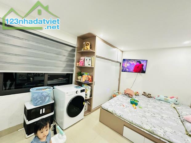 Bán Nhà Thịnh Hào 1. Đống Đa. 8 Tầng Thang Máy. Lô Góc. Ô Tô. DT 48m2. MT 4m. Giá 21.5 Tỷ - 2