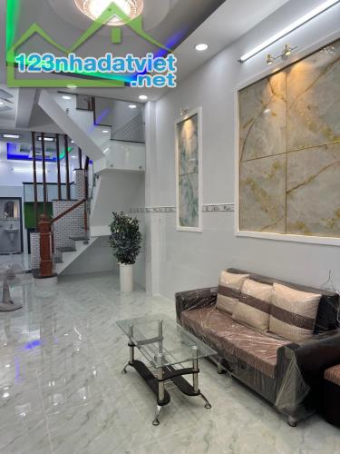 Ngay Liên Tỉnh 5, P.5, Quận 8 … ✅ Hẻm ba gác vào tận nhà - 1