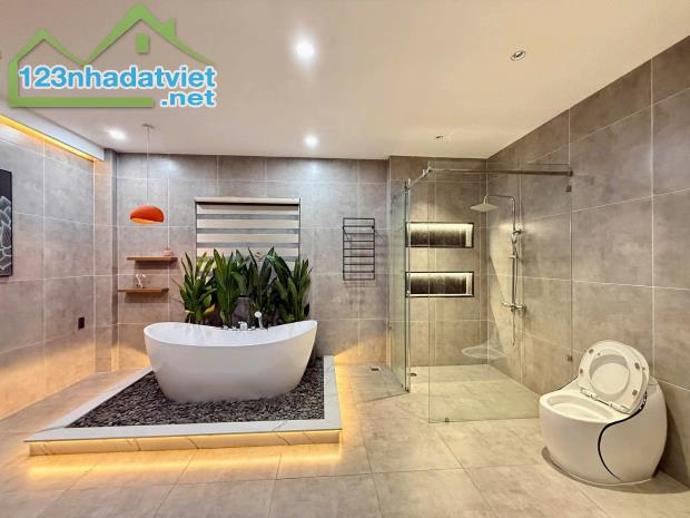 NHÀ MẶT TIỀN GÒ VẤP - 5 TẦNG THANG MÁY + GARA OTO - FULL NT - 80m2 14 TỶ - 4