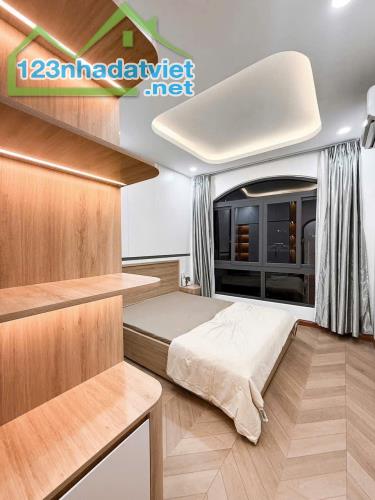 Bán nhà đường Võ Văn Tần, 4T mới hiện đại full NT 22m2 giá chỉ 4,95 tỷ - 1