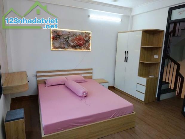 Cho thuê nhà ngõ phố Nguyễn Chính, Hoàng Mai 30m x 5 tầng, giá 8.5tr/tháng - 3