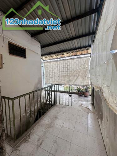 BÁN NHÀ MẶT TIỀN KINH DOANH QUẬN 8, GẦN CẦU CHÀ VÀ, 60M2, SÁT QUẬN 5, GIÁ TỐT - 4