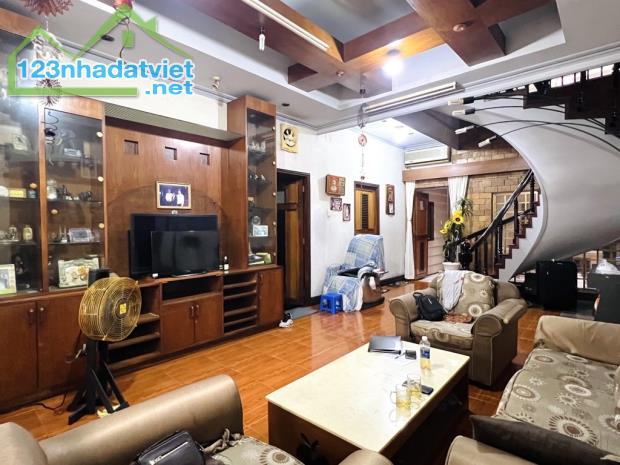 O2802* Biệt thự cổ điển M.Tiền Phạm Ngũ Lão cạnh BV175, N.Hậu 28.x tỷ - 1