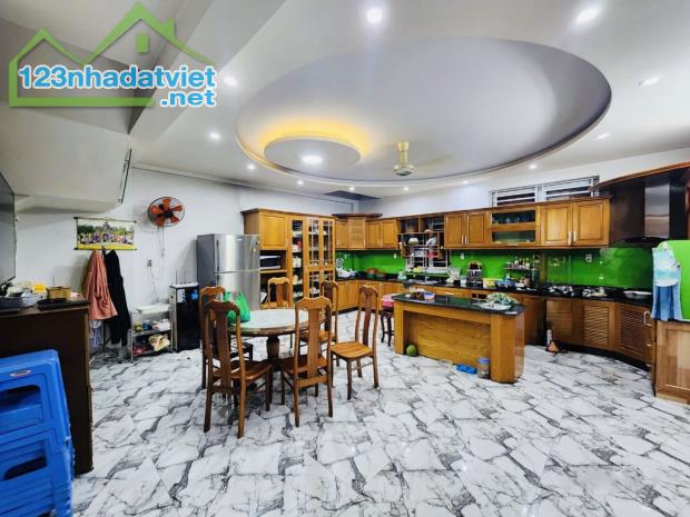 D2808* Biệt thự M.Tiền Nở hậu cạnh Ga Gò Vấp, nhỉnh 25.x tỷ - 2