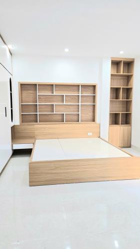CHO THUÊ NHÀ NHUYÊN CĂN HÀ ĐÔNG 5 TẦNG THANG MÁY 30M2 GIÁ 10 TRIỆU - 3