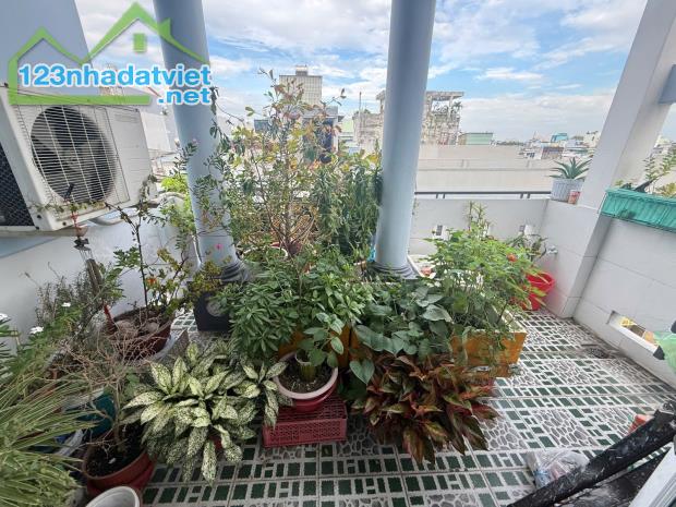 BÁN NHÀ HẺM 8M CHIẾN LƯỢC BÌNH TÂN --62M2--3 TẦNG -GIÁ :6.5 TỶ (TL)