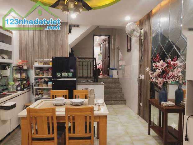 BÁN NHÀ ĐƯỜNG BÌNH LONG, P. TÂN QUÝ – 65M² – 9 TỶ - 1
