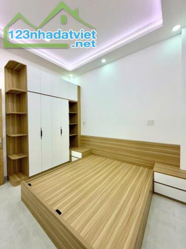 Bán nhà mới xây gần chợ Gò Đen dt 108m2 1 lửng, 3pn,3wc giá 2,65 tỷ - 2