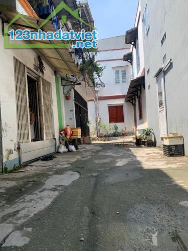 Nhà Hẻm Thạnh Lộc 29, Đang tu sửa sạch sẽ