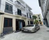 2 căn nhà 3 tầng mới tinh - full nội thất - ô tô đỗ cửa ngày đêm - chỉ 2ty600