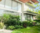 *Bán Villa 3 tầng, hồ bơi, mặt tiền Lý Tự Trọng, Ngay TT sầm uất, dt 328m2, giá 31 Tỷ