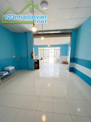 BÁN ĐẤT TẶNG NHÀ CẤP 4 HXH LƯƠNG VĂN CAN, 6M X 22M, SỔ VUÔNG, KHÔNG QUY HOẠCH, SHR - 3