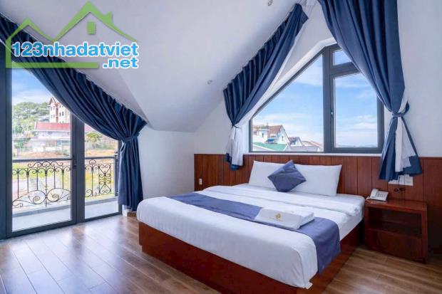 Cho thuê khách sạn 14 phòng ngủ view siêu đẹp Hùng Vương Đà Lạt giá 50 triệu