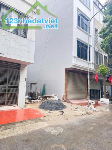 NHÀ PHÂN LÔ LK 18HA PHÚ DIỄN 45M2X6T, THANG MÁY, VỈA HÈ Ô TÔ TRÁNH, 12.5 TỶ