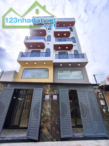 NHÀ 5 TẦNG HIỆN ĐẠI – FULL NỘI THẤT CAO CẤP – ĐƯỜNG 8M – BÌNH TÂN