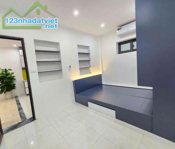 BÁN CĂN TẬP THỂ PHỐ MAI ĐỘNG 43/68M2 2 NGỦ, VS RIÊNG HƠN 3 TỶ - 2