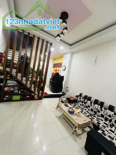 Q. Tân Phú, Ngay Aoen Celadon, Nhà 3Tầng Kiên Cố, HXH 6m