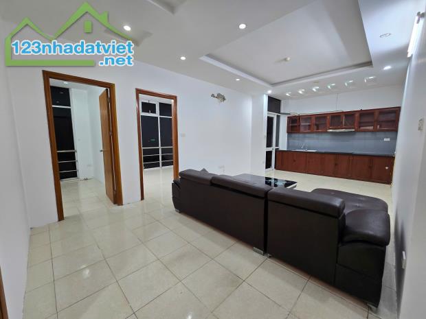 Cho thuê chung cư Licogi 19 Đại Từ - Hoàng Mai,  100m, 3 PN full đồ cơ bản 11 triệu, mới