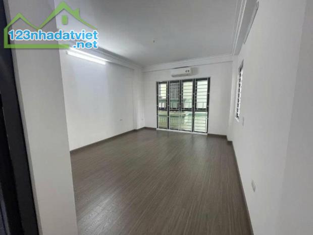 Nhà riêng ngõ phố đông thiên lĩnh nam dt40m2x5t giá 12tr - 3