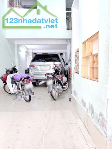 NHÀ 4 TẦNG MẶT TIỀN ĐƯỜNG HỒ THÀNH BIÊN – PHẠM HÙNG Q8 - 1