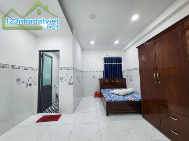 HOT HOT – BÁN NHÀ MỚI ĐẸP HẺM 5M – 184 Âu Dương Lân, Phường 3, Q. 8, TP. HCM - 1