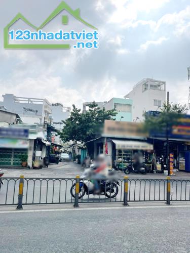 Nhà cấp 4, 3.2*13.5m hẻm Phạm Hùng P4Q8 (P.Chánh Hưng) - 2