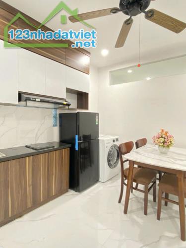 Cho thuê 1pk 1pn cao cấp cực đẹp tại 98 Thái Hà, Đống Đa - 1