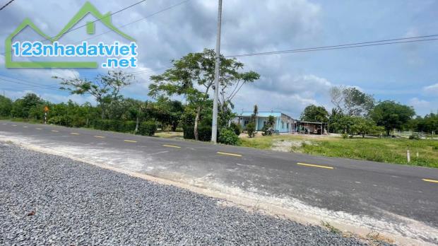 BÁN ĐẤT VƯỜN SẲN TƯỜNG RÀO GẦN 500M2  CHỈ 1Ty580 NGAY QUỐC LỘ 55, CÁCH BIỂN 5P  - Đất quá - 2