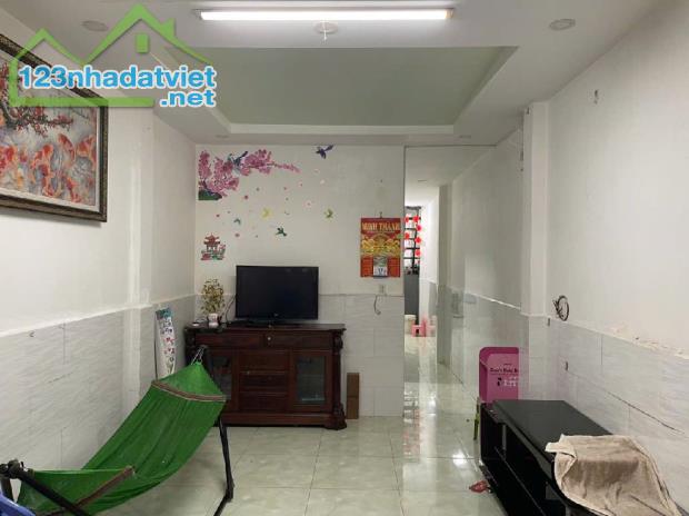 Nhà bán trong hẻm Lê Đức Thọ giả rẻ 3.8tỉ 69m2 - 2