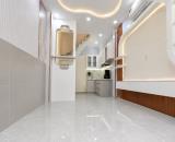 Bán Nhà Đường Nguyễn Trãi Quận 5 - Hẻm Xe Hơi Sát Mặt Tiền - 19m² x 4 Tầng - Chỉ Hơn 6Tỷ