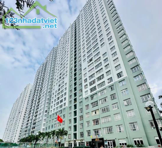 Cần Bán Căn Hộ Giai Việt - Mặt Tiền Tạ Quang Bửu, Quận 8 - giá dự kiến 60tr/m2 - 2