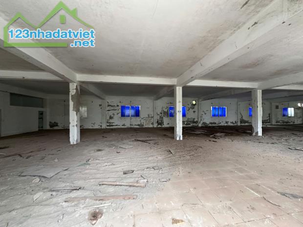 Cho thuê kho xưởng 1.200m² – mặt đường Km11 Đại lộ Thăng Long - 2