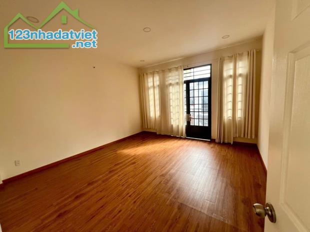 QUẬN 3: CHÍNH CHỦ 0938676685 BÁN NHÀ 4 TẦNG MẶT TIỀN BÀN CỜ, P.BÀN CỜ- NGANG ĐẸP - 4