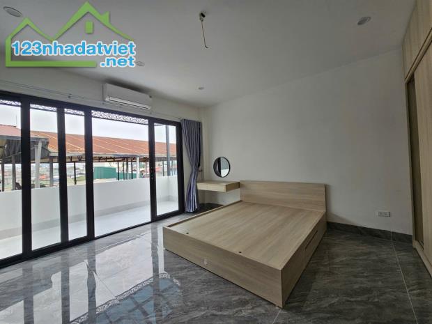 Bán nhà trương định 7 tầng thang máy long lanh sát phố hoàng mai - 1