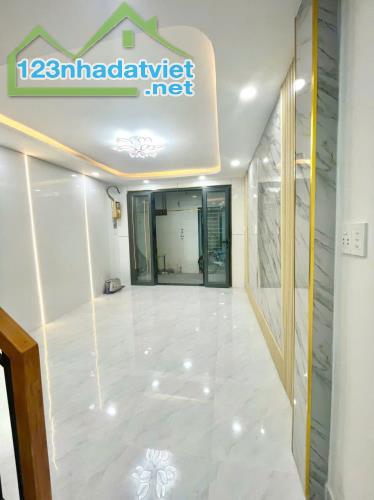 Nhà hẻm 125 Nguyễn Thị Tần P.Chánh Hưng (P1Q8)