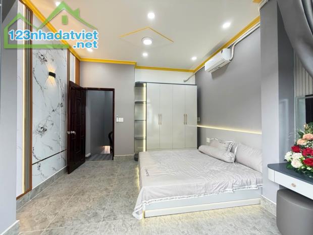 [D2902] Nhà mới vào ở ngay gần Chợ Thạch Đà, An Hội Đông - Giá 4.x tỷ - 2