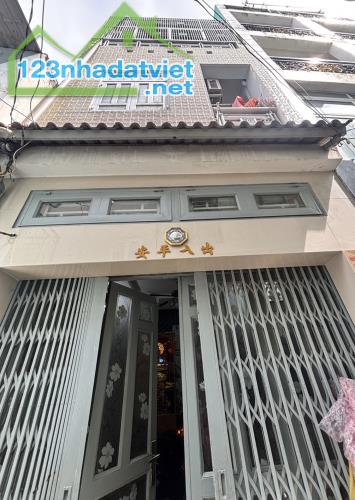 NHÀ 3 TẦNG – KHU VIP BẾN VÂN ĐỒN, QUẬN 4 🔥 - 2