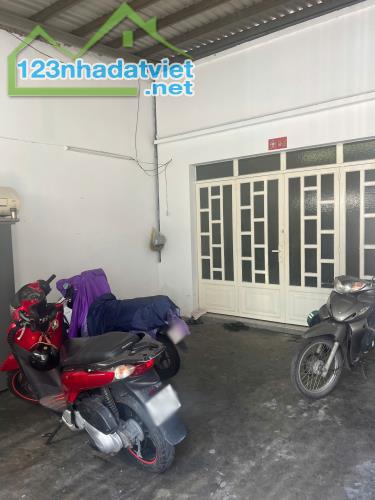 Nhà diện tích lớn 182m2 hẻm thông đường Chánh Hưng P9Q8. Giá 9.2 tỷ