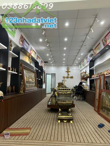 🏢 CHO THUÊ NHÀ MẶT PHỐ NGUYỄN LƯƠNG BẰNG – Ô CHỢ DỪA, ĐỐNG ĐA  90M² × 5 TẦNG  MT 4,5M