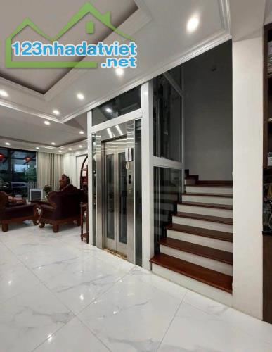 🔥 BIỆT THỰ LIỀN KỀ HOÀNG HOA THÁM – 104M² – 4 TẦNG – MT 5,5M – THANG MÁY – Ô TÔ ĐỖ CỬA – - 1