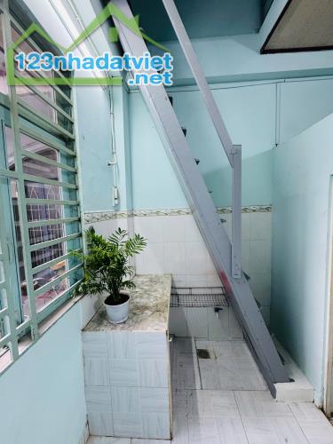 CHO THUÊ NHÀ 1 TRỆT 1 LẦU, GIÁ RẺ - ĐƯỜNG ÂU CƠ, P.10, Q.TÂN BÌNH - 2