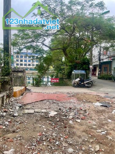 Đất Đức Giang lô góc view hồ 11 tỷ 51m ô tô vỉa hè kinh doanh