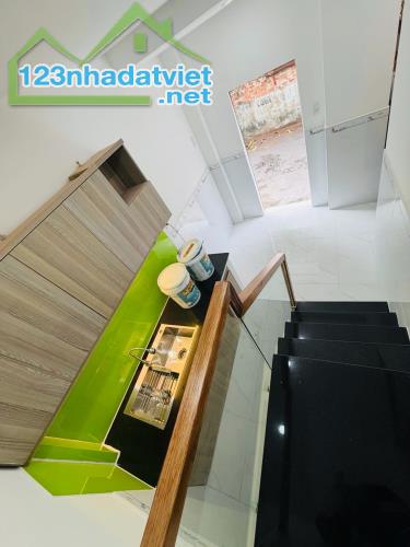 Nhà bán đường Nguyễn Thái Sơn . Gò Vấp - 4