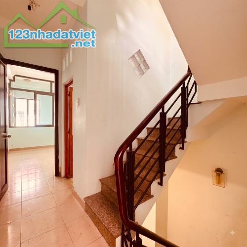 Nhà Quận 1 khu phân lô VIP 4 tầng, giá "mềm xèo" chốt lẹ kẻo trễ! - 5