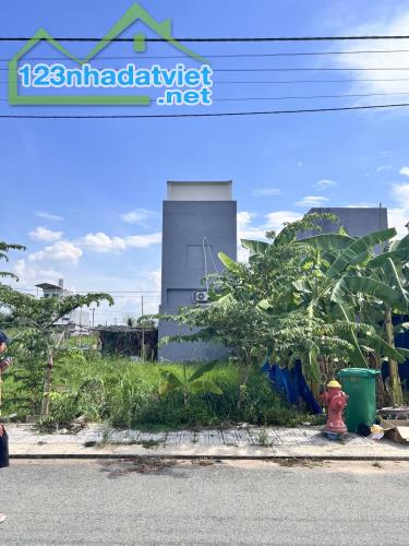 💥ĐẤT LONG PHƯỚC -💰2.15tỷ - 52m2 - Xây cao. 🍀Dân cư hiện hữu -🚘Đường 10m có lề. - 1