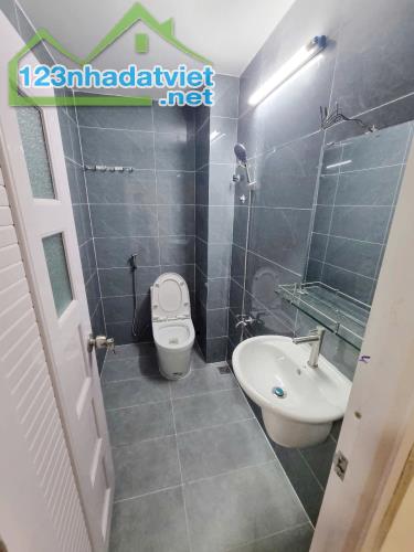 Bán nhà mặt tiền đường số 14 gần chợ Phạm Thế Hiển P4Q8 - 2