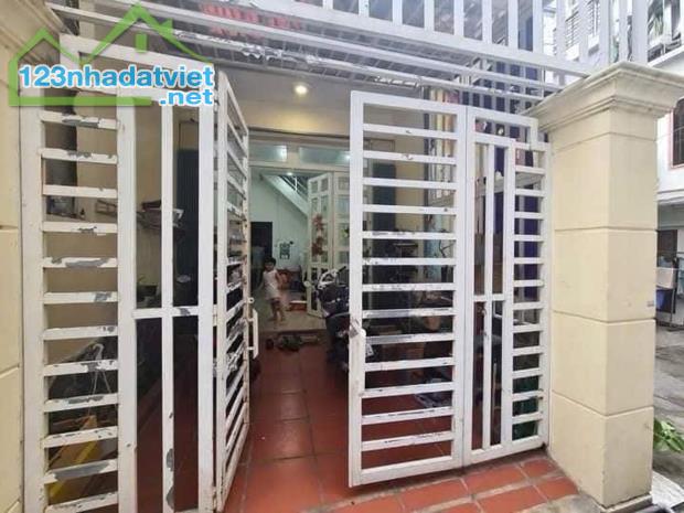 BÁN NHÀ PHẠM THẾ HIỂN Q8 – 64.4M² NỞ HẬU – 3PN – GIÁ 6.2 TỶ